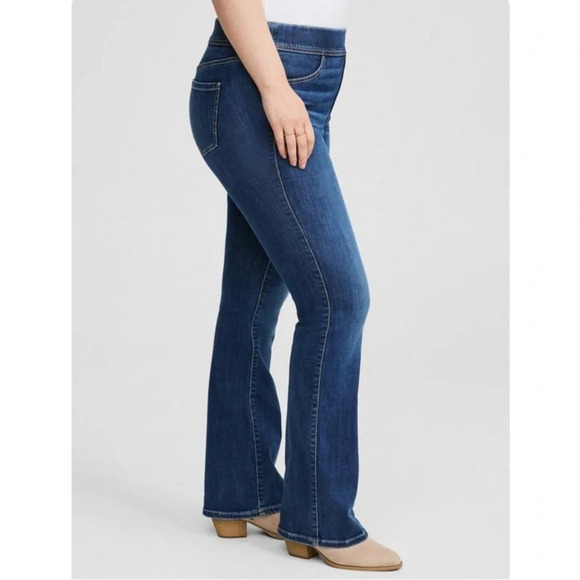 Torrid Mid Rise Lean Jean Pull On Super Soft Cozycore 1S 1X Casual Y2K - Picture 11 of 11